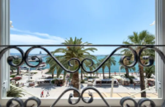 Palms Promenade Luxury Rooms