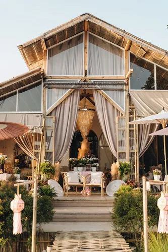 รูปภาพของพันดาว