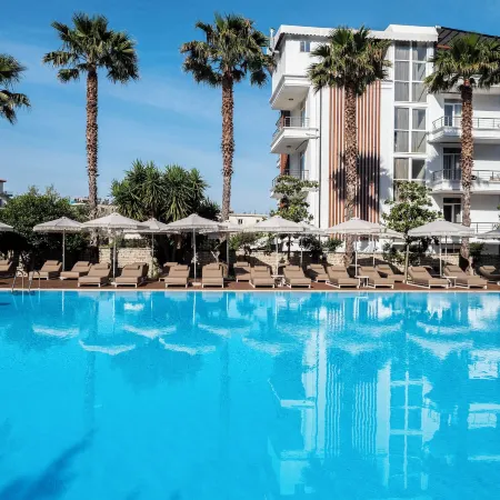 Nia Boutique Hotel by Rapo's Resort