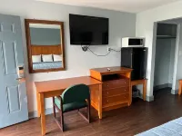 Holiday Motel فنادق في Jeffersonville