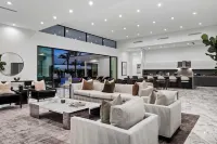 Sleeps 20 Pool & Pickleball Villa Near Golf, Dining & Fun Bravo Villa #2 by Avantstay