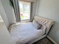 Peaceful Guest Room in Gravesend with Shared Facilities Các khách sạn ở 