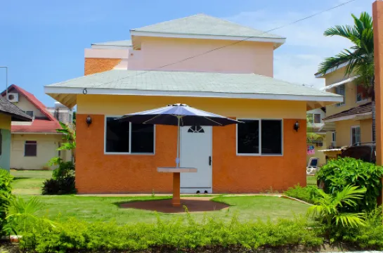 Peaceful Retreat Hotels in Discovery Bay