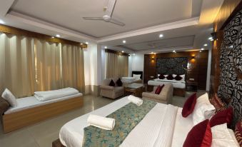 Hotel Raj Mandir