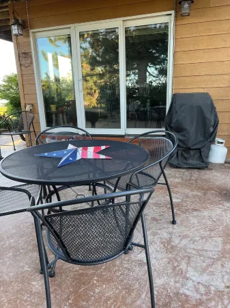 Farm Island Missouri River Views Отели в г. Запад Хьюс