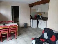 Self-catering cottage with private pool and Nordic bath Hotels in Saint-Felix-Lauragais