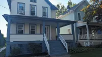 Big House Close to Hits