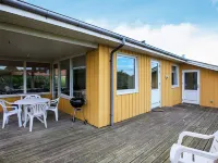 8 Person Holiday Home in Hjørring-by Traum Hotels in Norlev Strand