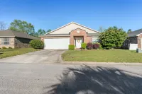 Welcome to Our Home - Pace/Pensacola - Pet friendly - Close to beaches!
