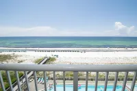 Professionally Designed Top-Floor Beachfront Condo Hotels near Destin-Fort Walton Beach Convention Center