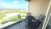 New Aruba Condo with Huge Pool