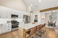 Rustic Home - Central AC, Game room, 4BR, Sleeps10