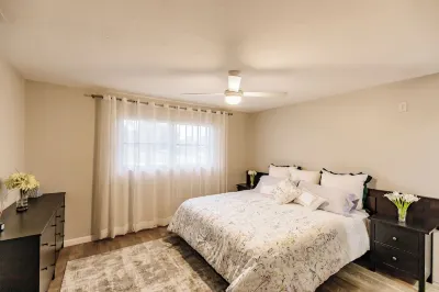 Beautiful Naples Home at an Amazing Location!!!