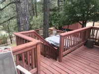 COZY CABIN, 2Br/1Ba Central Air/Heat, 6 PRS HOT TUB Hotels in Ruidoso