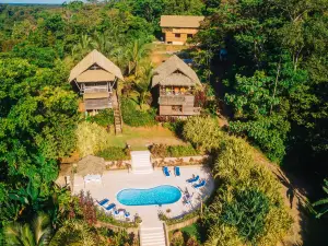 Red Frog Beach Island Resort