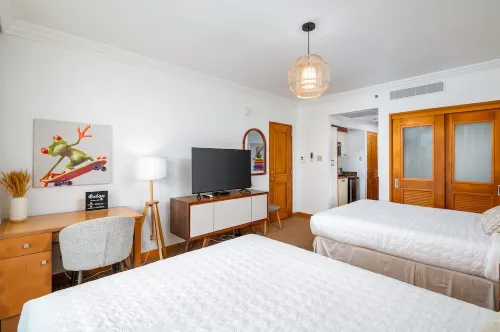 What a view! Oceanfront Studio, Superb Location, very central!