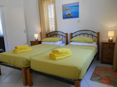 Polis villa rental with shared pool, Wi-Fi, balcony, terrace and air con
