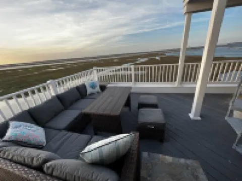 "Bay Dream" Avalon - 360 Views - Hot Tub - Roof Deck - Bike To Beach