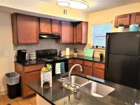 Free Parking Walk to Aquarium Mercedes-Benz & More Downtown Atlanta