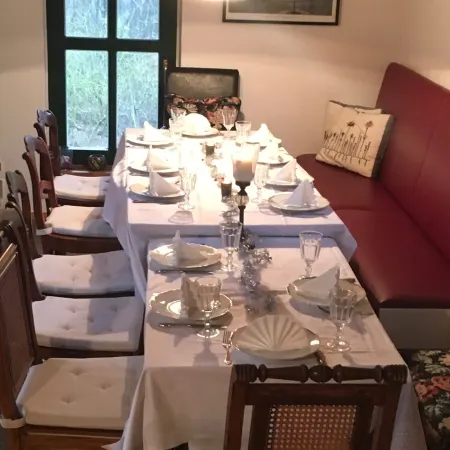 Old forester's house in the nature park, surrounding area of Berlin, own terrace, sauna, WiFi