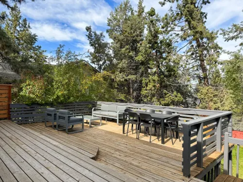 Beautiful Home w/Sauna - 4min drive to downtown