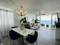 Beachfront Condo with Amaing Ocean View. Walk to Beaches & Restaurants ルキリョのホテル