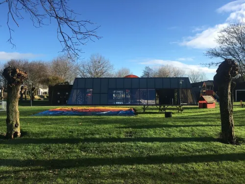 Chalet SUNDOWNER only 450 meters to the beach