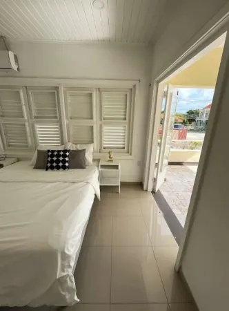 Cozy 1 bedroom apt near the heart of the city