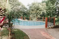 Cozy house with great amenities for the whole family to enjoy!