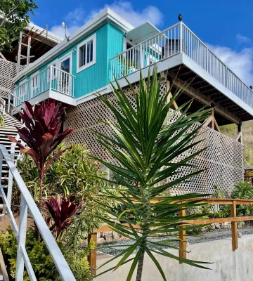 Secluded Island Escape w/ King Bed, Lush Gardens & Shared Pool Access