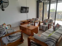 Superb modern contemporary 4 bedroom villa ensuite