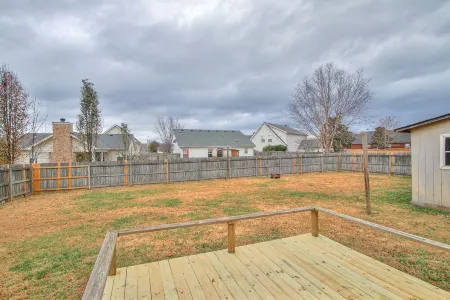 Windemere- Location! Cul-de-sac near I24. Fenced Отели рядом с достопримечательностью «Парк Барфилд Кресент»