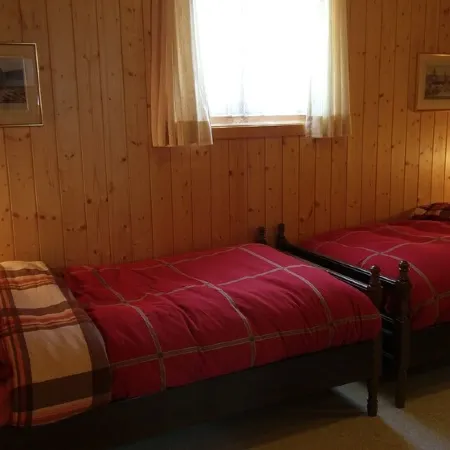 Detached house on the river within walking distance of the village and ski lifts