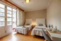 Zahara Ferrol | Restaurante | Hostal - 3 estrellas