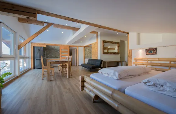 施拉夫邁勒特勞恩旅館