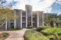 4 Mi to Beach St Simons Island Golf Course Condo - موقف سيارات