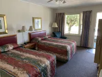 The Lionstone Inn Motel and Cottages Hotels in 