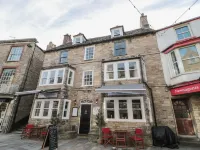Purbeck Hotel Apartments - Flat 6 - Apartments