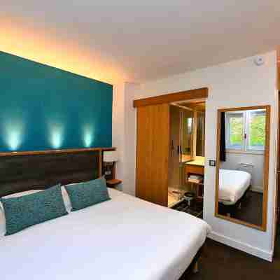 Hôtel Foch Rooms