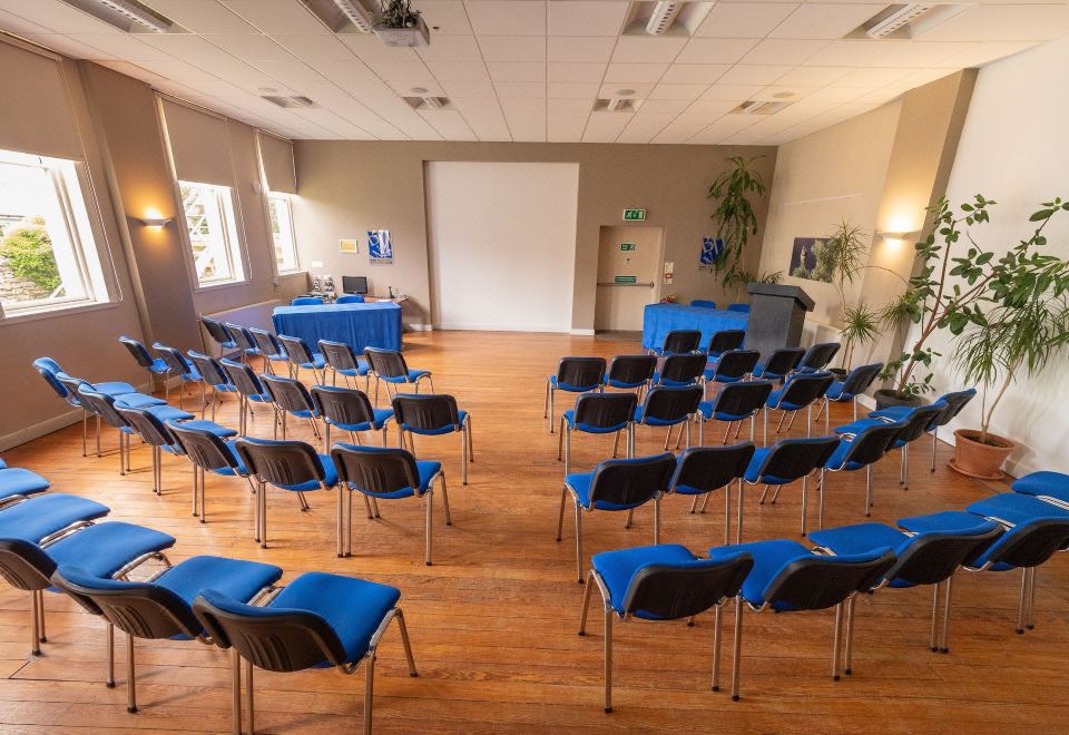 그랜트 암스 호텔