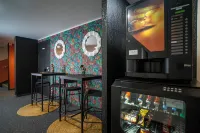 波城澤尼思快速宮殿飯店 索瓦尼翁住宿飯店