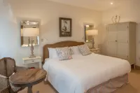 Stapleton/Parkgate Cottages Hotels in Goole