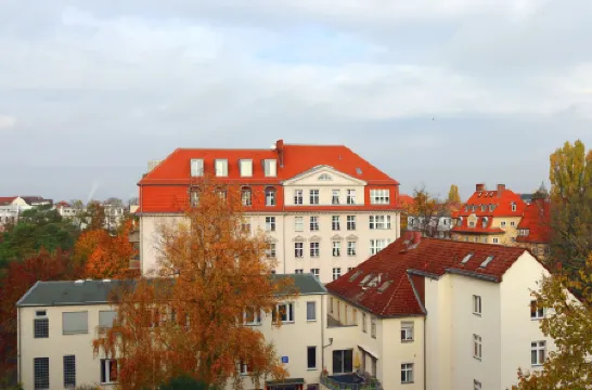 Hotel Vita Berlin-Messe Отели рядом с достопримечательностью «Груневальдська вежа»