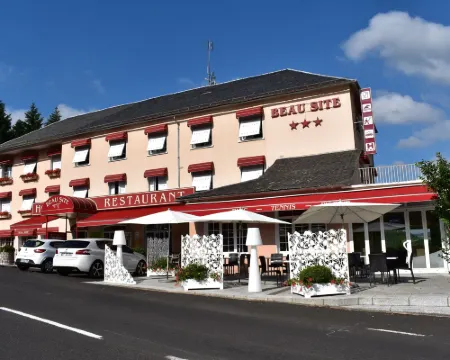 Logis Hôtel Beau Site โรงแรมในคานทัล
