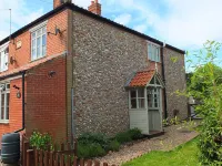 Beaconsfield Cottage Hotels in Reepham