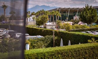 Airport Garden Hotel