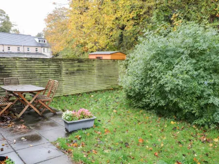 The Admiral Отели рядом с достопримечательностью «Библиотека Колрейн»