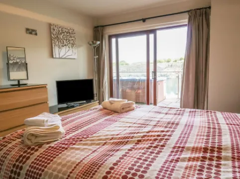 Boavista Отели рядом с достопримечательностью «Hyning Monastery»