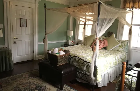 布魯克賽德酒店