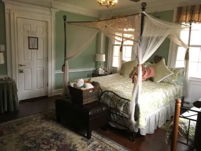Brookside Inn at Laurens Hotels in 